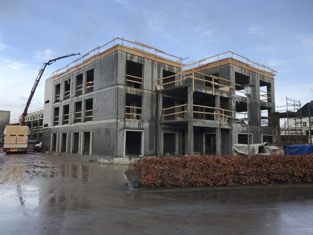 Landinspektørarbejde på lejligheder i Lind Hovedgade, Herning, under opførelse